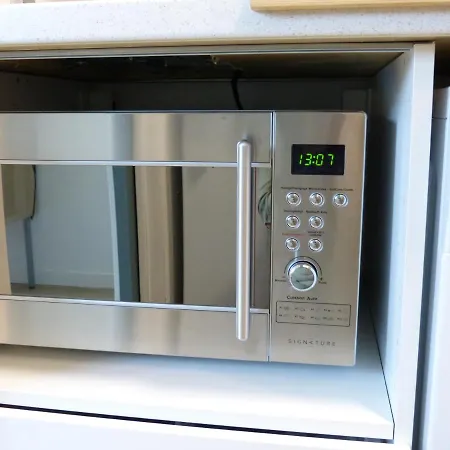 דירה Et Bureau Propre, Fonctionnel *